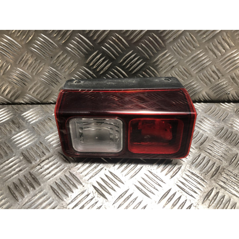 Feu de pare choc arriere droit NISSAN PRIMASTAR 2 d’occasion