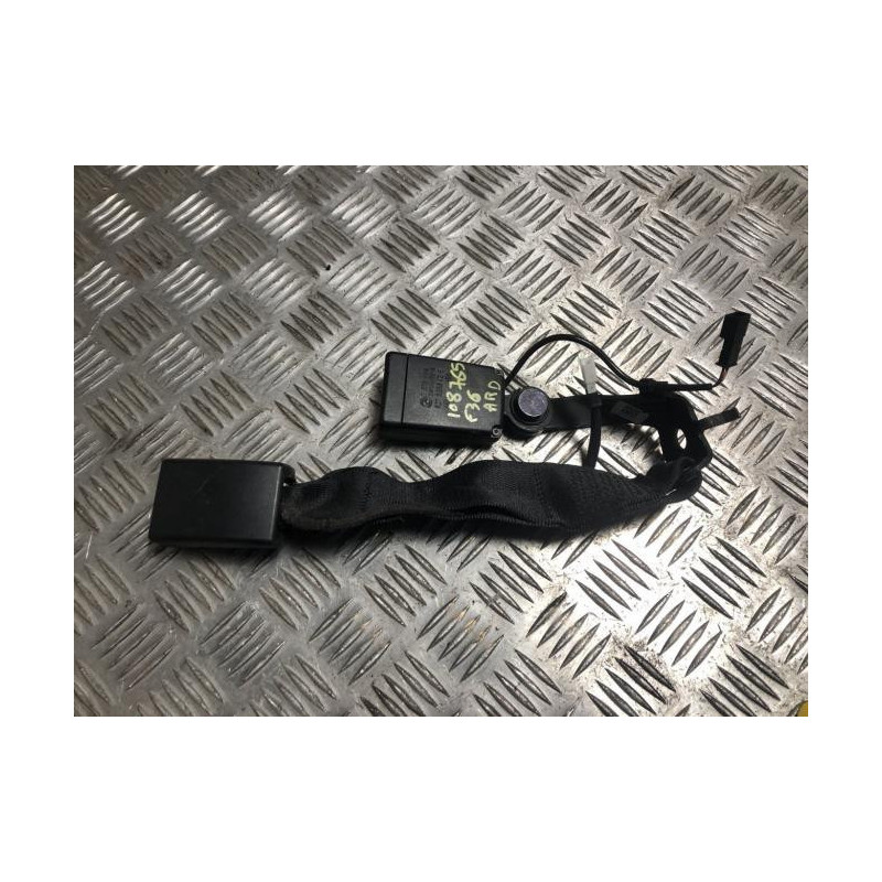 Attache ceinture arriere droit BMW SERIE 4 F36 GRAN COUPE PHASE 1 d’occasion