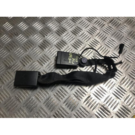 Attache ceinture arriere droit BMW SERIE 4 F36 GRAN COUPE PHASE 1 d’occasion