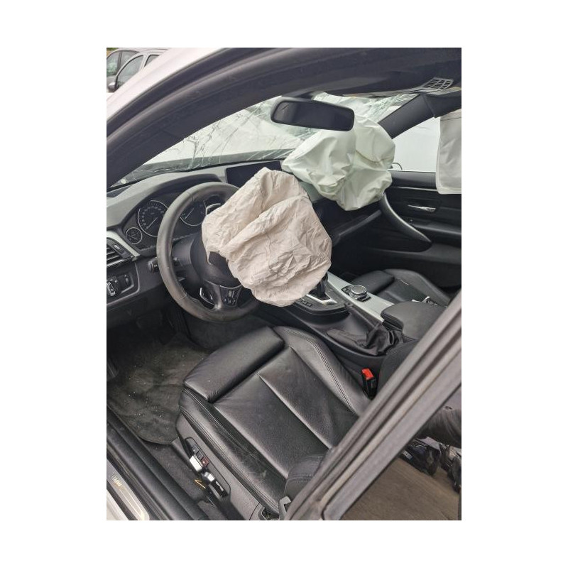 Attache ceinture arriere droit BMW SERIE 4 F36 GRAN COUPE PHASE 1 d’occasion