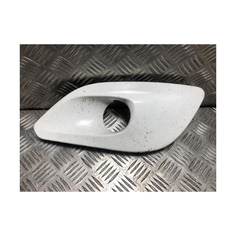 Enjoliveur anti brouillard PEUGEOT 308 2 PHASE 1 d’occasion