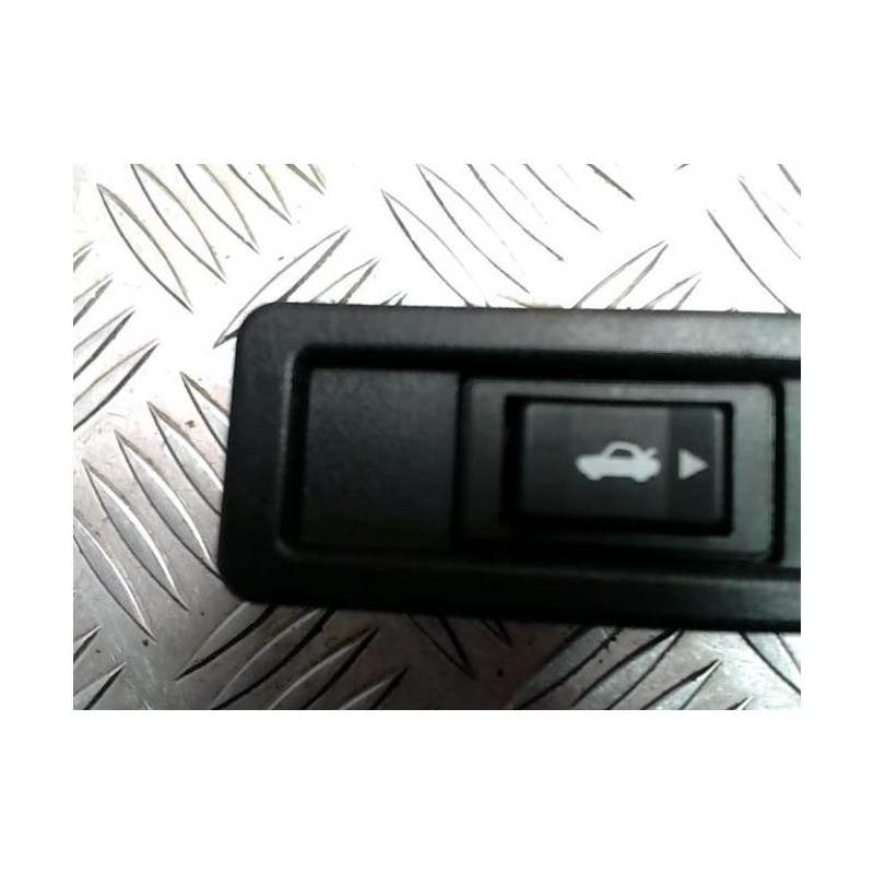 Bouton de coffre JAGUAR XJ XJ40 PHASE 2 d’occasion