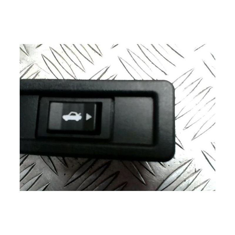 Bouton de coffre JAGUAR XJ XJ40 PHASE 2 d’occasion