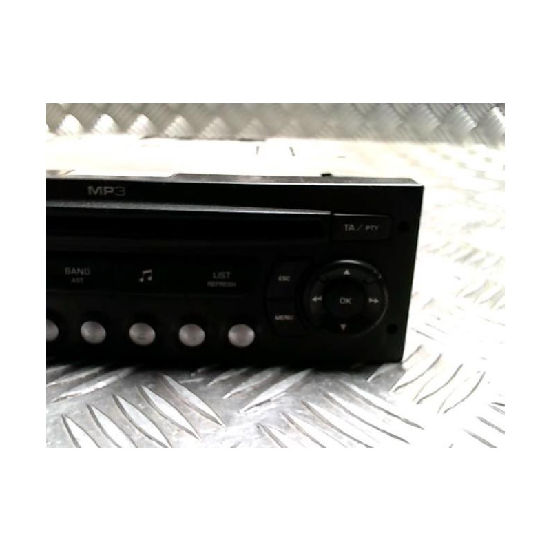 Autoradio d'origine CITROEN BERLINGO 2 PHASE 1 d’occasion