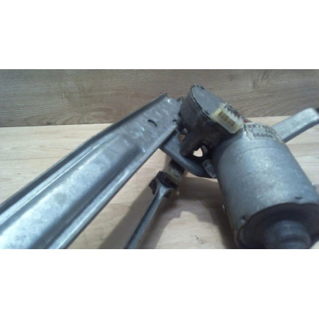 Moteur essuie glace avant VOLKSWAGEN POLO 2 PHASE 1 d’occasion
