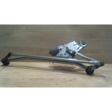 Moteur essuie glace avant DACIA SANDERO 1 d’occasion
