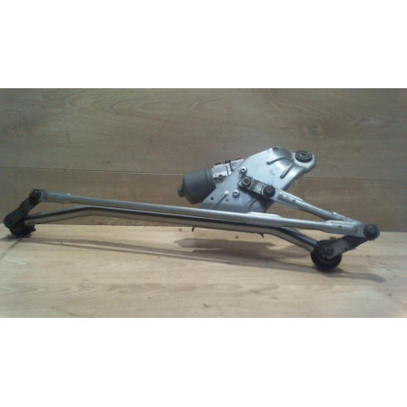 Moteur essuie glace avant DACIA SANDERO 1 d’occasion