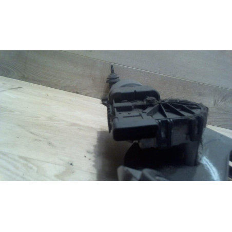 Moteur essuie glace avant DACIA SANDERO 1 d’occasion