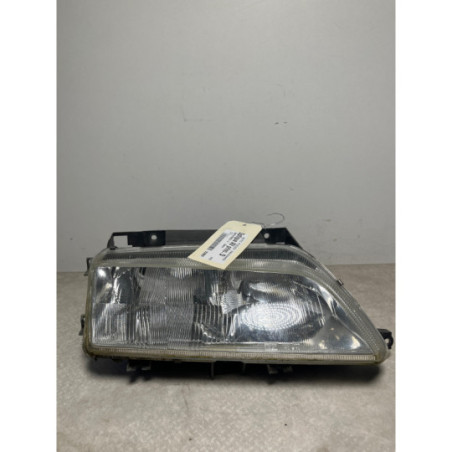 Optique avant principal droit (feux)(phare) CITROEN XANTIA PHASE 2 d’occasion