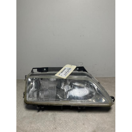 Optique avant principal droit (feux)(phare) CITROEN XANTIA PHASE 2 d’occasion