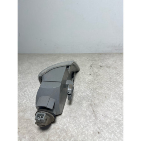 Optique avant secondaire gauche (feux)(clignotant) CITROEN XANTIA PHASE 2 d’occasion