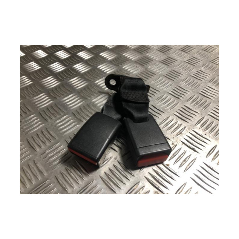 Attache ceinture arriere droit PEUGEOT 208 1 PHASE 2 d’occasion