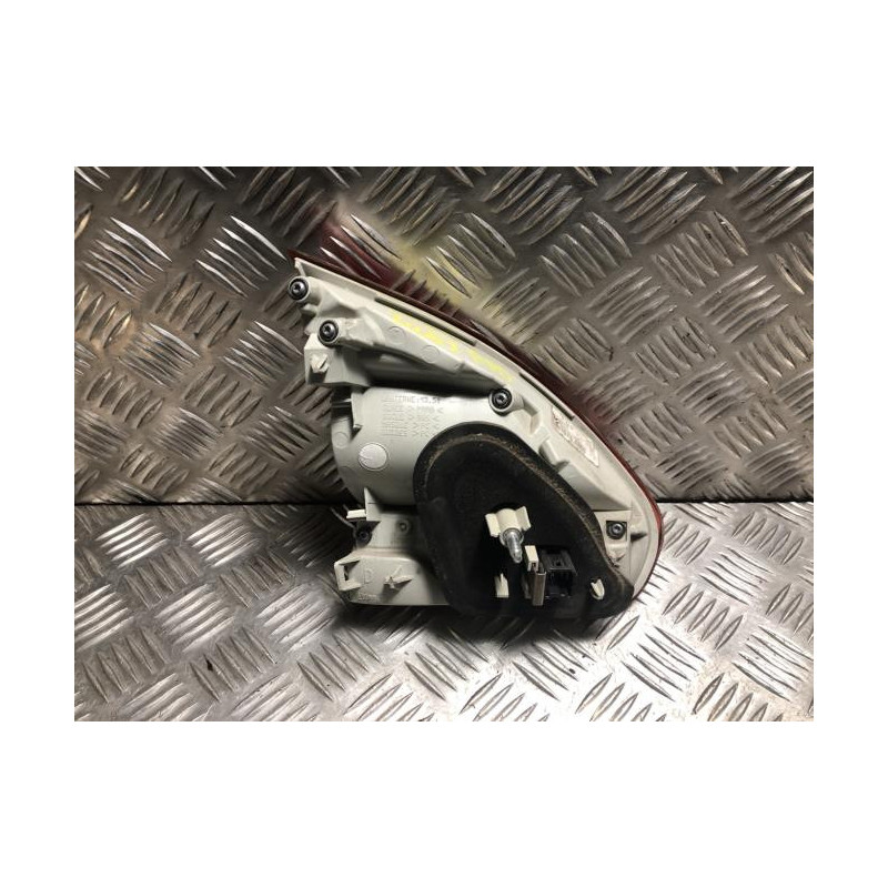 Feu arriere secondaire droit (feux) PEUGEOT 2008 1 PHASE 1 d’occasion