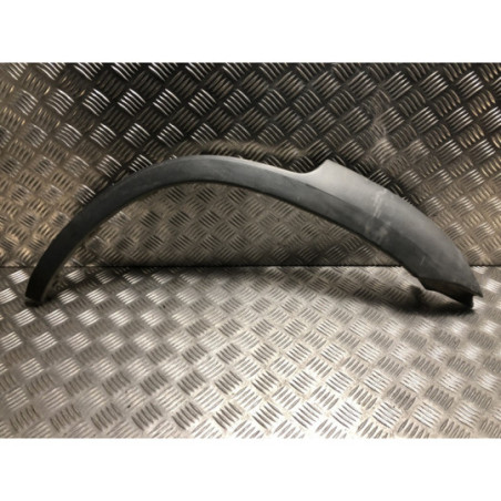 Baguette d'aile arrière gauche NISSAN TERRANO 2 PHASE 4 d’occasion