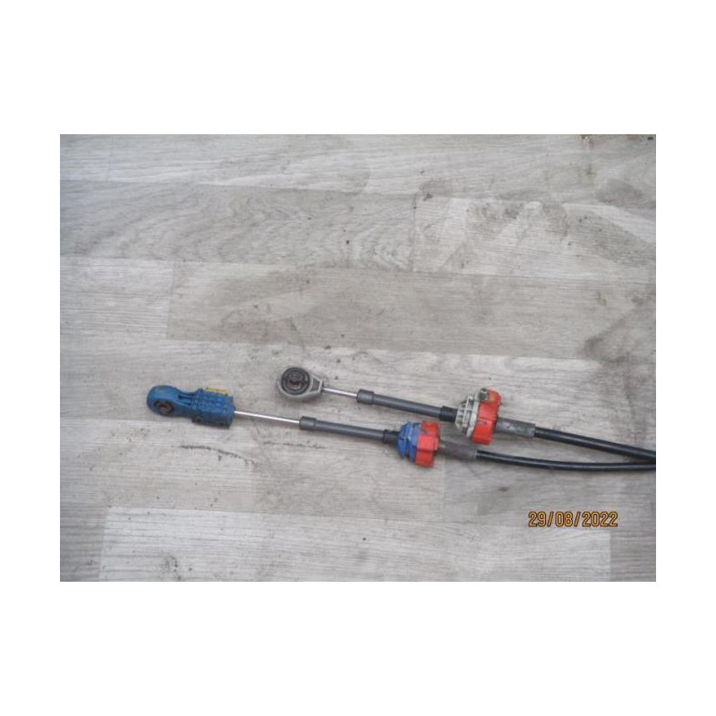Cable levier de vitesses RENAULT MEGANE 2 PHASE 2 d’occasion