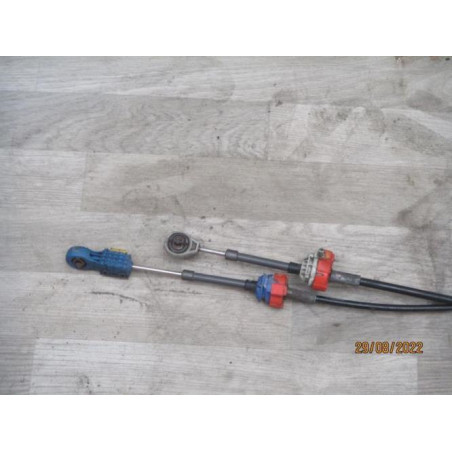 Cable levier de vitesses RENAULT MEGANE 2 PHASE 2 d’occasion