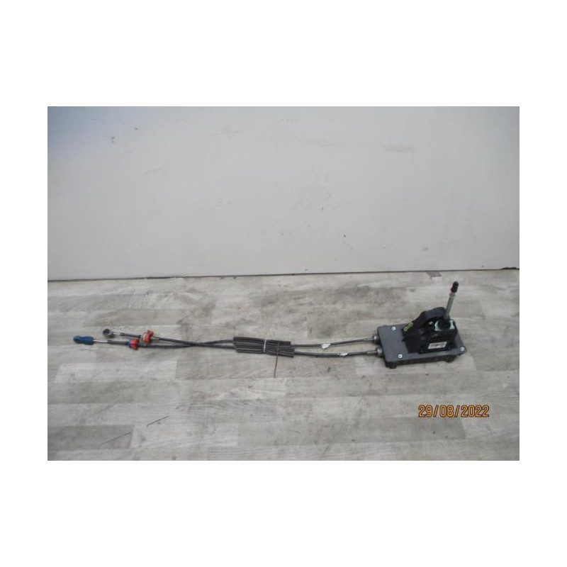 Cable levier de vitesses RENAULT MEGANE 2 PHASE 2 d’occasion
