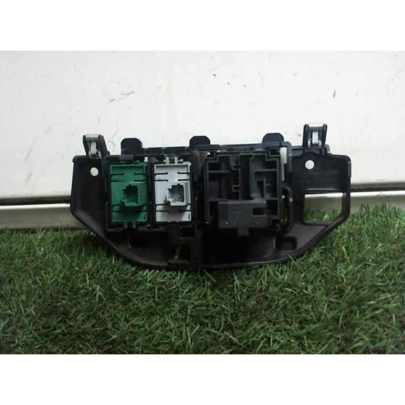 Commande de reglage hauteur de phare RENAULT CLIO IV d’occasion