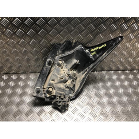 Feu arriere principal gauche (feux) TOYOTA YARIS 4 d’occasion