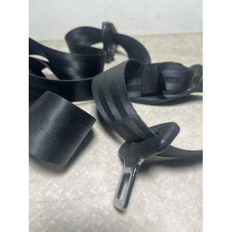 Ceinture avant droit DACIA SANDERO 2 PHASE 1 d’occasion