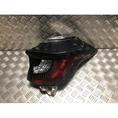 Feu arriere principal droit (feux) TOYOTA YARIS 4 d’occasion