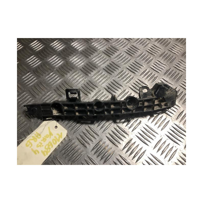 Support de pare chocs arriere TOYOTA YARIS 4 d’occasion