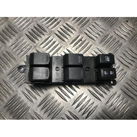Interrupteur de leve vitre avant gauche SUZUKI SWIFT 5 d’occasion