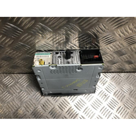 Autoradio d'origine RENAULT SCENIC 3 PHASE 1 d’occasion