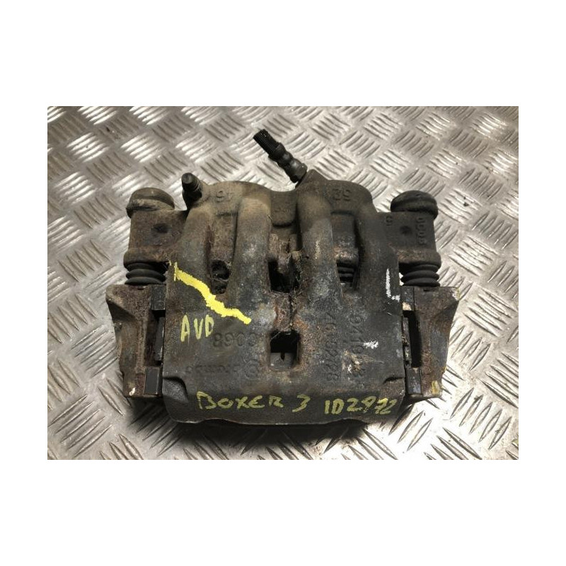 Etrier avant droit (freinage) PEUGEOT BOXER 3 PHASE 2 d’occasion