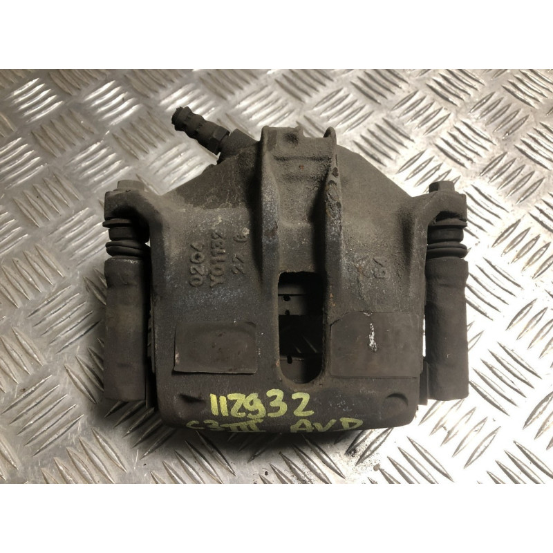 Etrier avant droit (freinage) CITROEN C3 3 PHASE 1 d’occasion