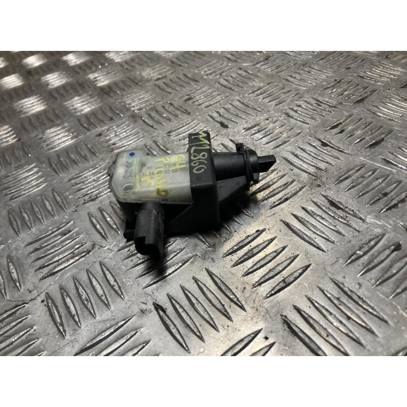 Actionneur verrou trappe d'essence CITROEN C4 PICASSO 1 d’occasion