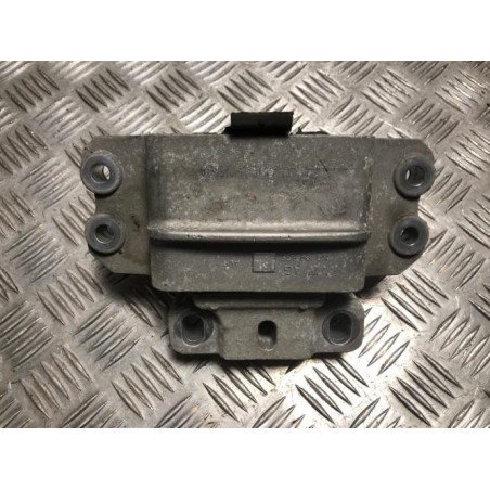 Support moteur gauche VOLKSWAGEN GOLF 6 d’occasion