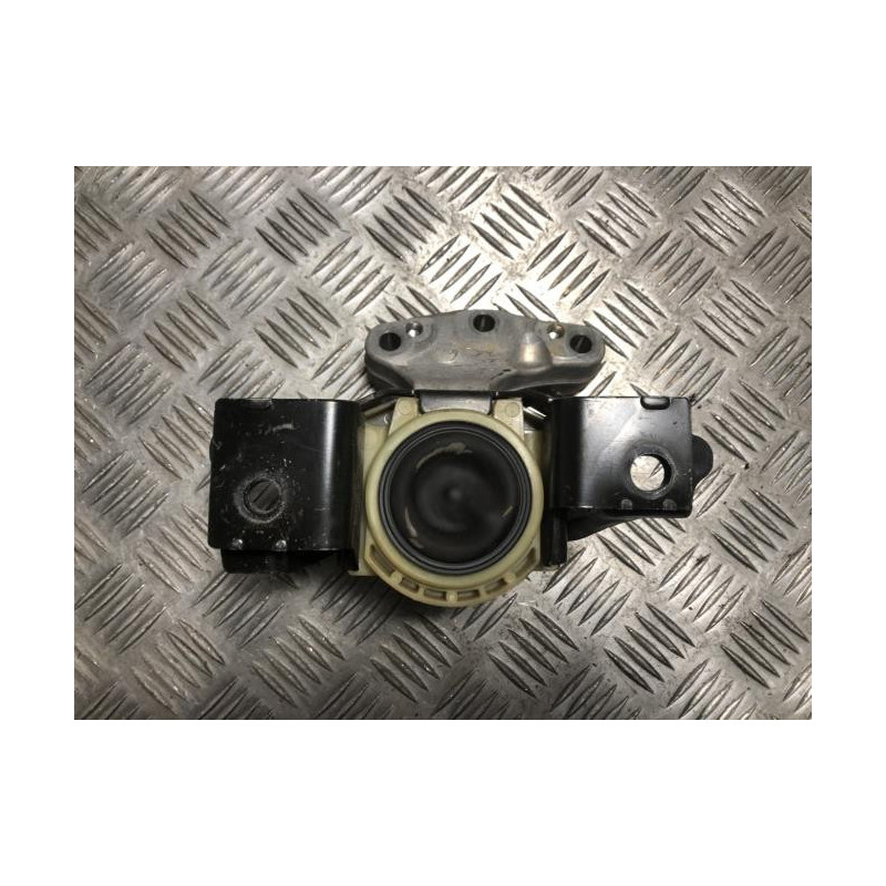 Support moteur droit CITROEN C3 3 PHASE 1 d’occasion