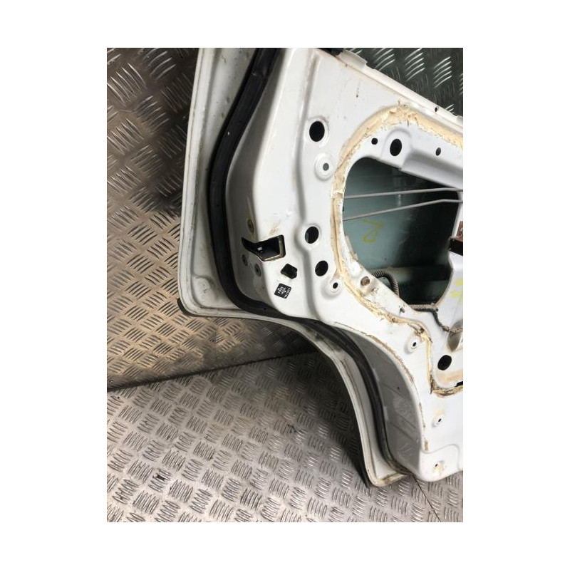 Porte arriere gauche NISSAN TERRANO 2 PHASE 4 d’occasion