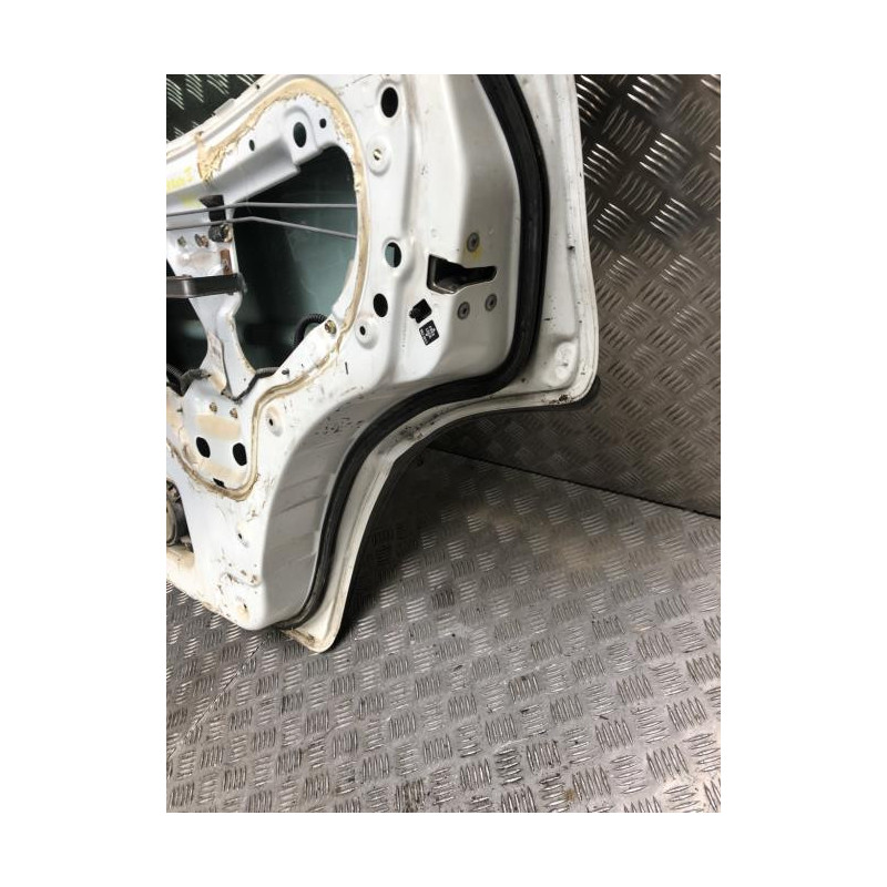 Porte arriere droit NISSAN TERRANO 2 PHASE 4 d’occasion
