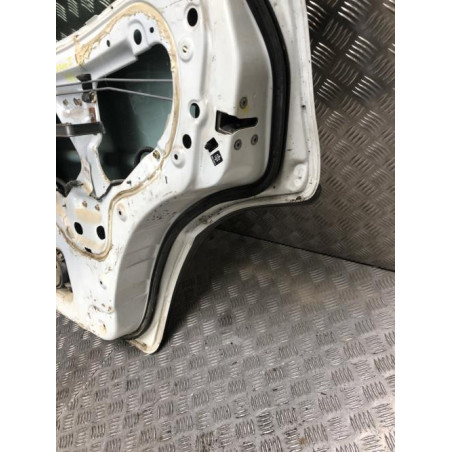 Porte arriere droit NISSAN TERRANO 2 PHASE 4 d’occasion