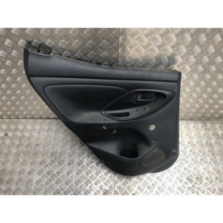 Panneau de porte arriere gauche TOYOTA YARIS 4 d’occasion
