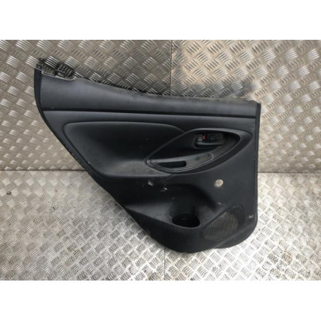 Panneau de porte arriere gauche TOYOTA YARIS 4 d’occasion