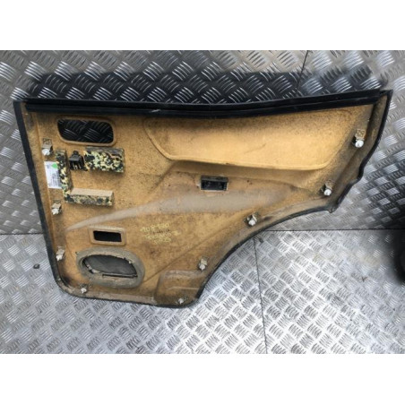 Panneau de porte arriere gauche NISSAN TERRANO 2 PHASE 4 d’occasion