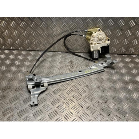Leve vitre electrique arriere droit RENAULT MEGANE 3 PHASE 2 BREAK d’occasion