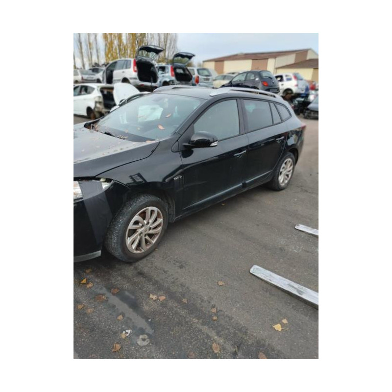 Leve vitre electrique arriere droit RENAULT MEGANE 3 PHASE 2 BREAK d’occasion