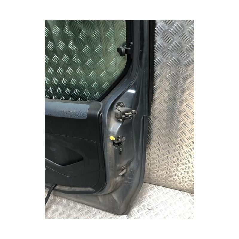 Porte laterale droit CITROEN BERLINGO 2 PHASE 1 d’occasion