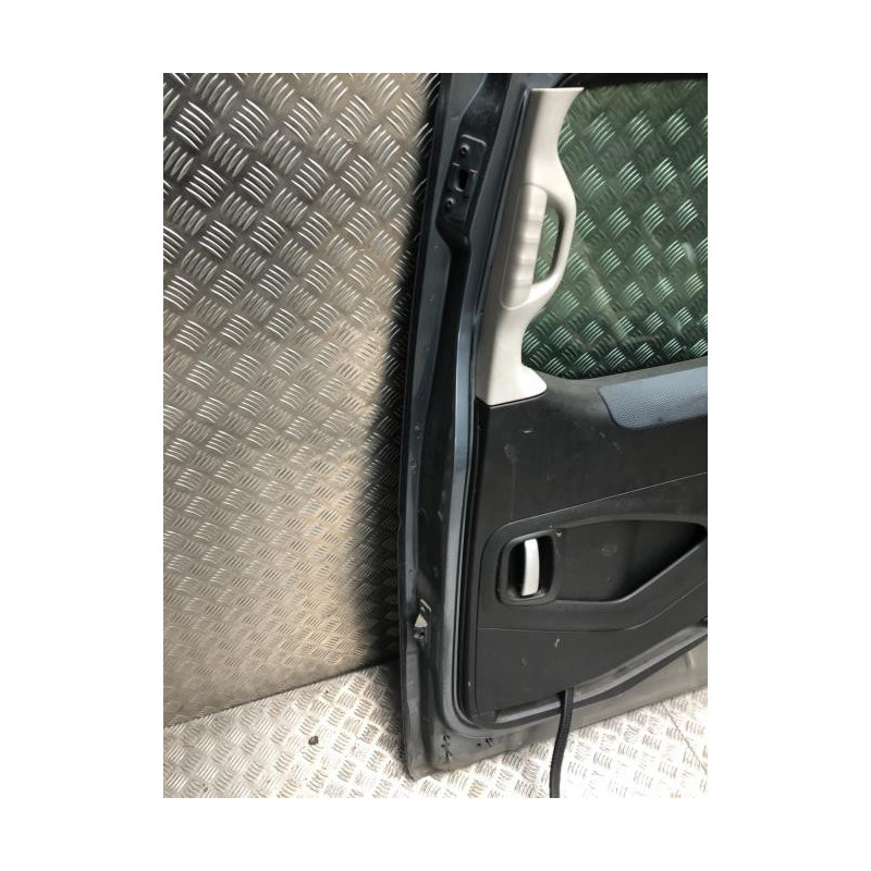 Porte laterale droit CITROEN BERLINGO 2 PHASE 1 d’occasion