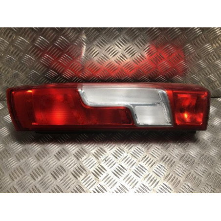 Feu arriere principal droit (feux) PEUGEOT BOXER 3 PHASE 2 d’occasion