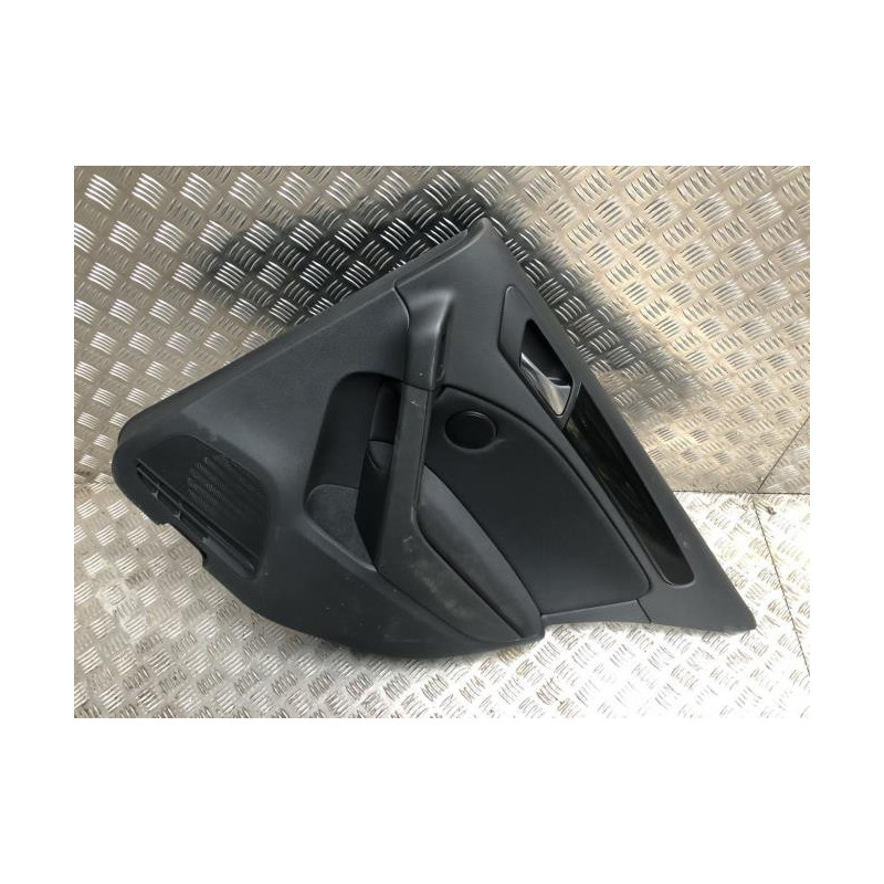 Panneau de porte arriere droit VOLKSWAGEN GOLF 6 d’occasion