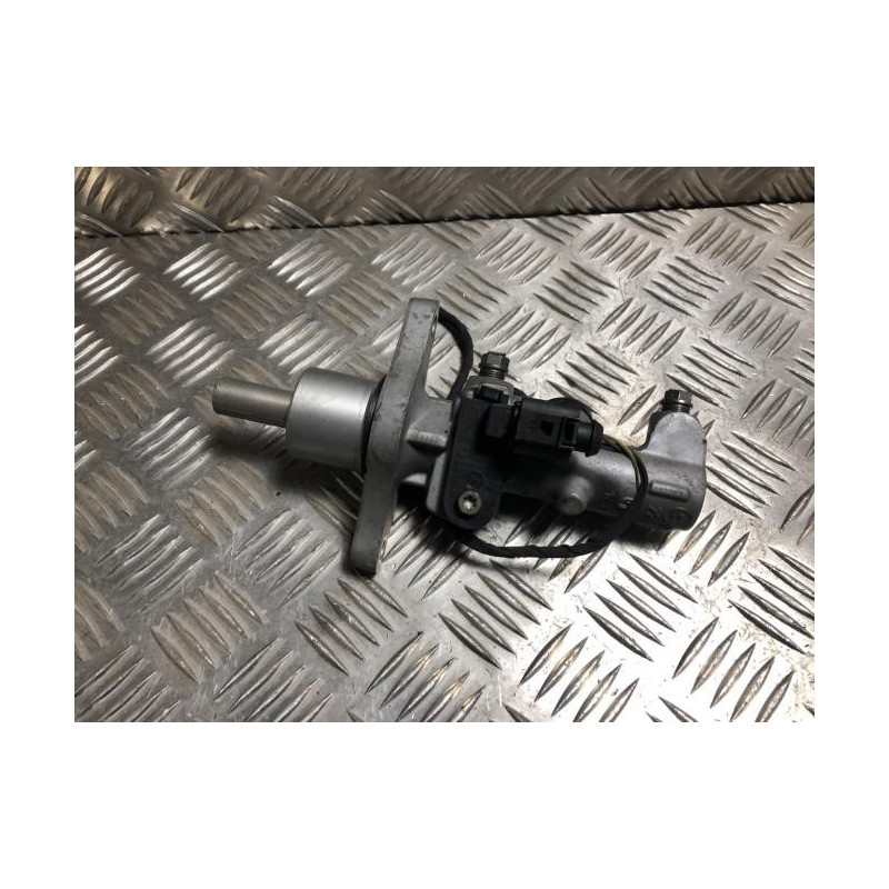 Maitre cylindre (freinage) VOLKSWAGEN GOLF 6 d’occasion