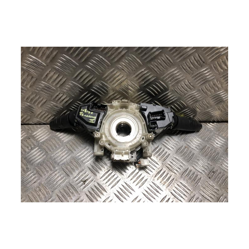 Com (Bloc Contacteur Tournant+Commodo Essuie Glace+Commodo Phare) NISSAN TERRANO 2 PHASE 4 d’occasion