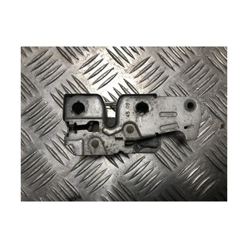Serrure de capot VOLKSWAGEN GOLF 6 d’occasion