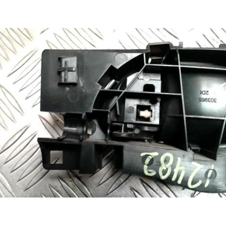 Poignee interieur avant droit CITROEN BERLINGO 2 PHASE 1 d’occasion
