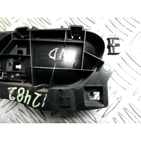 Poignee interieur avant droit CITROEN BERLINGO 2 PHASE 1 d’occasion